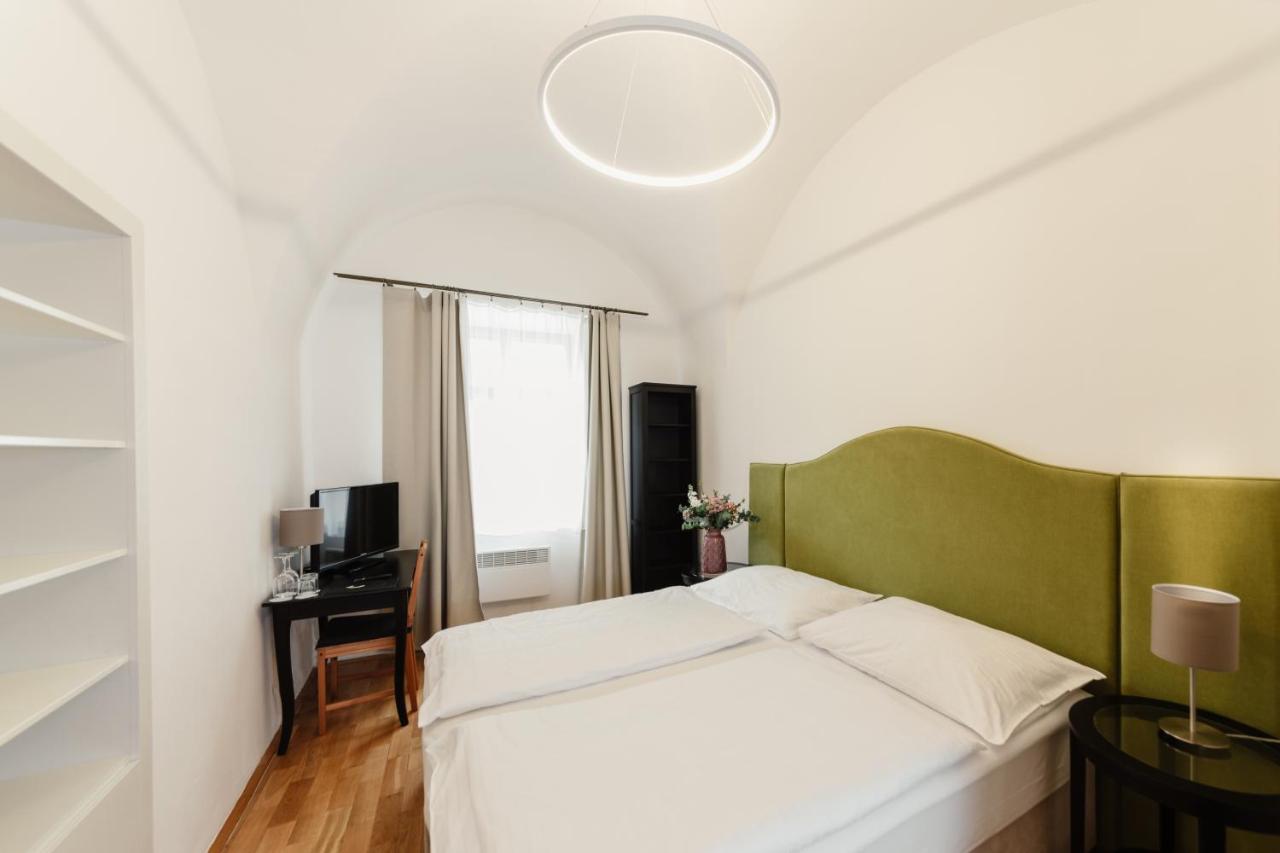 Penzion Austis Znojmo Zewnętrze zdjęcie